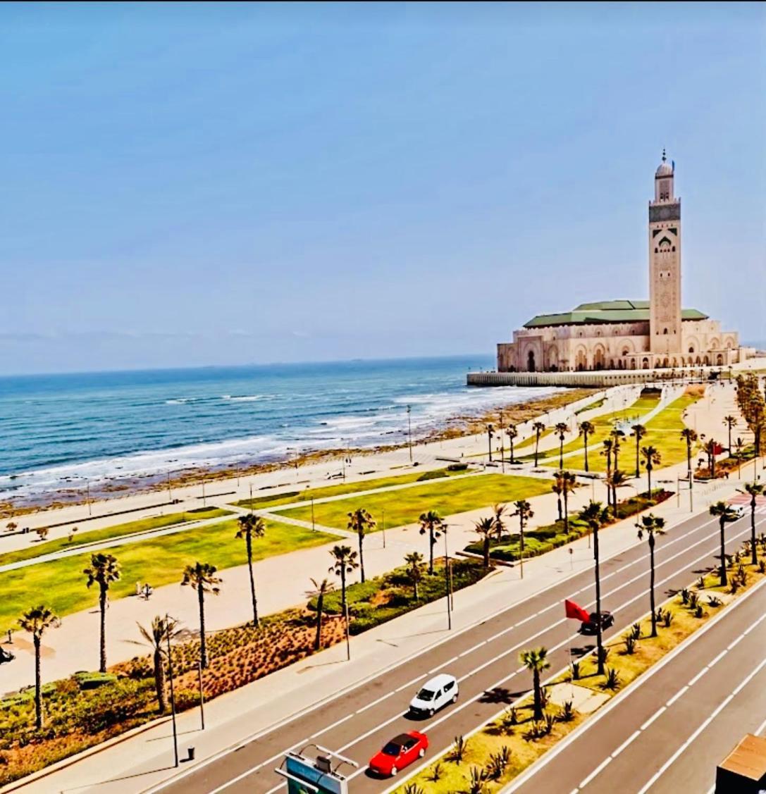 Boulevard De La Corniche Apartment *